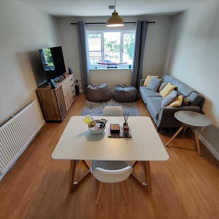 Joshua Court Single Room Stoke-on-Trent Kültér fotó
