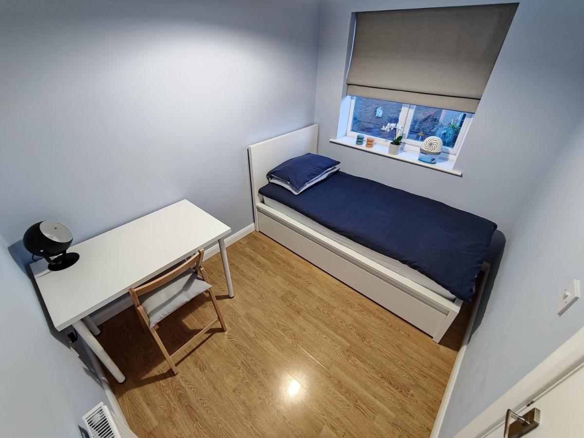 Joshua Court Single Room Stoke-on-Trent Kültér fotó